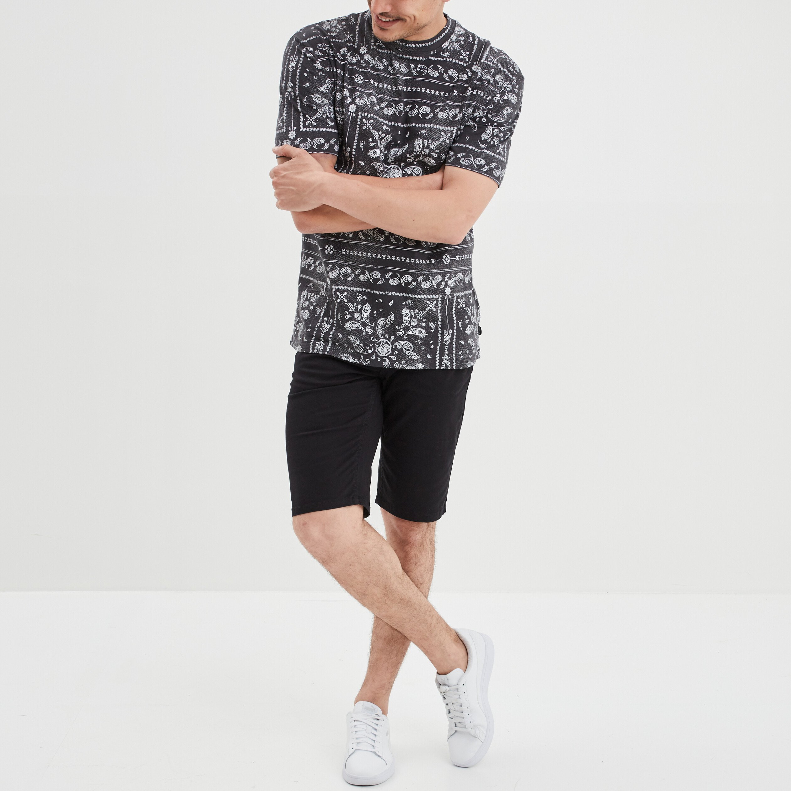 T-shirt oversize manches courtes Liberto noir homme | La Halle