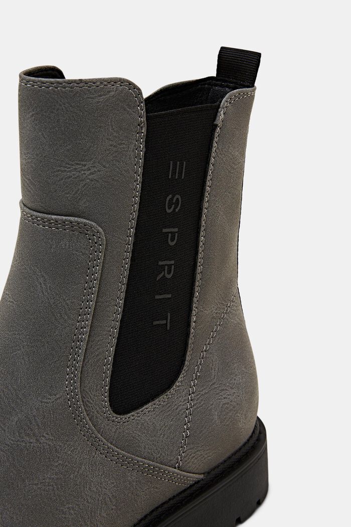 Stiefel in Leder-Optik
