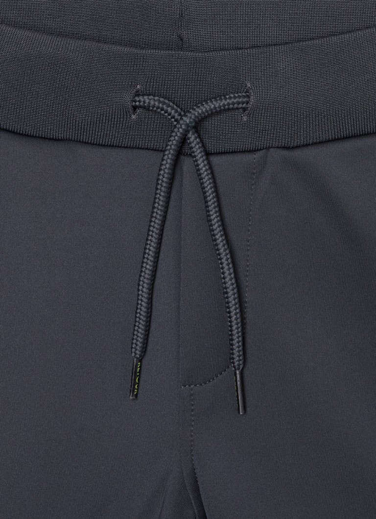 Retour Jeans Runner szűkülő szabású szabadidőnadrág cipzáras zsebekkel
