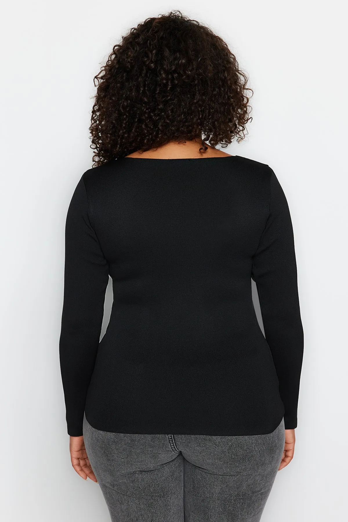 Trendyol Curve  Schwarzer Cross-Britted-Strickpullover