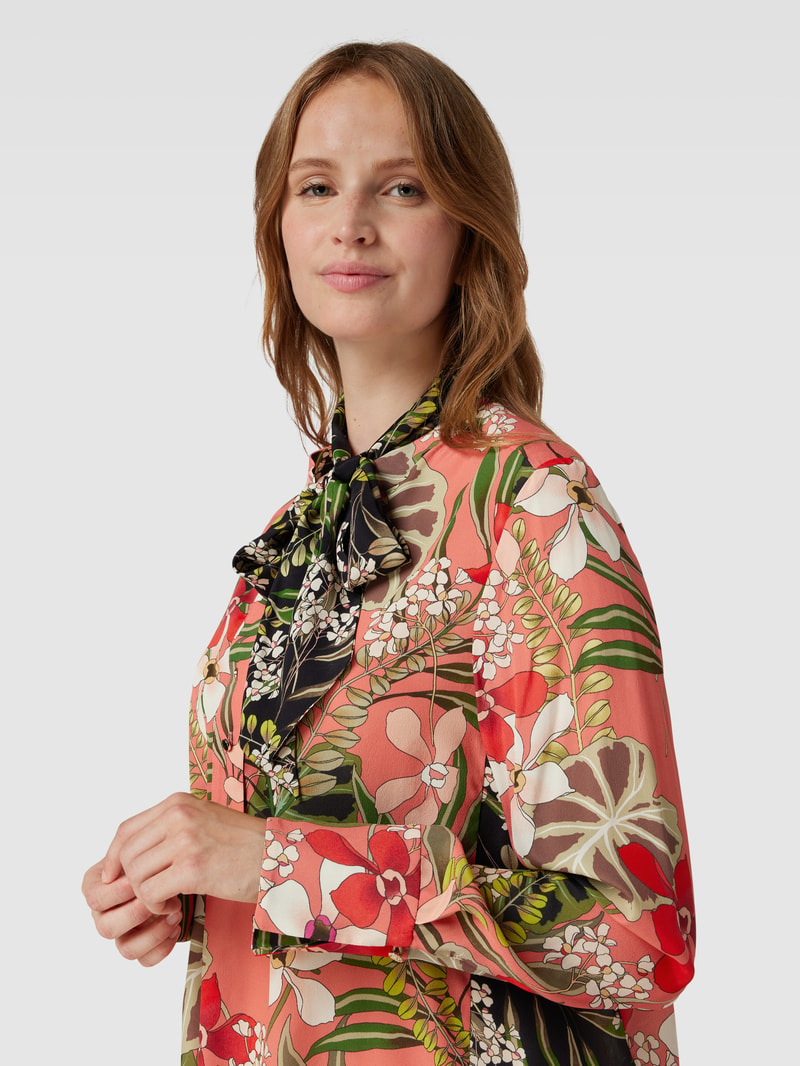 Blusenshirt mit floralem Muster in koralle