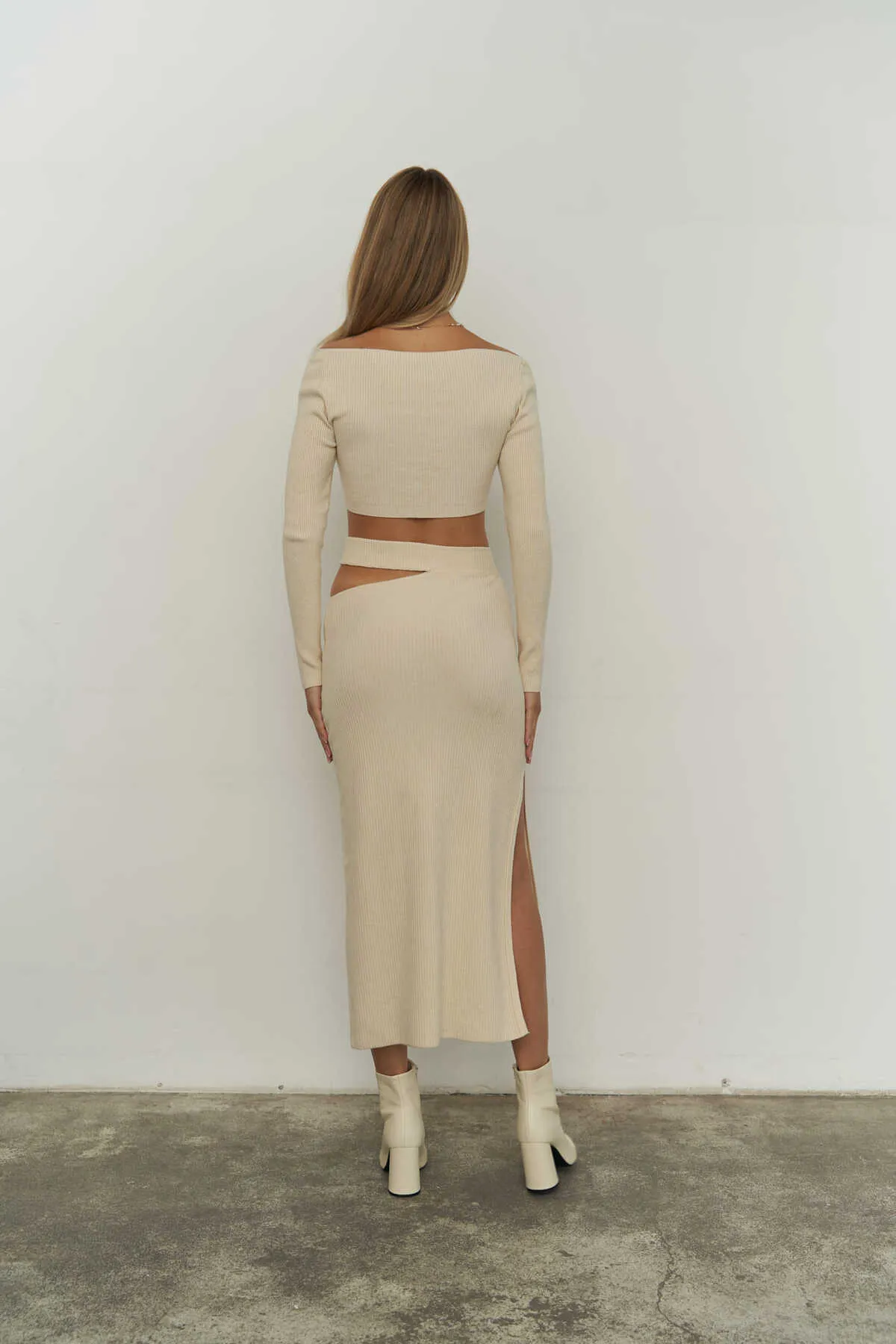 MCLLCTN  Sabrina Beige Strickrock-Crop-Set
