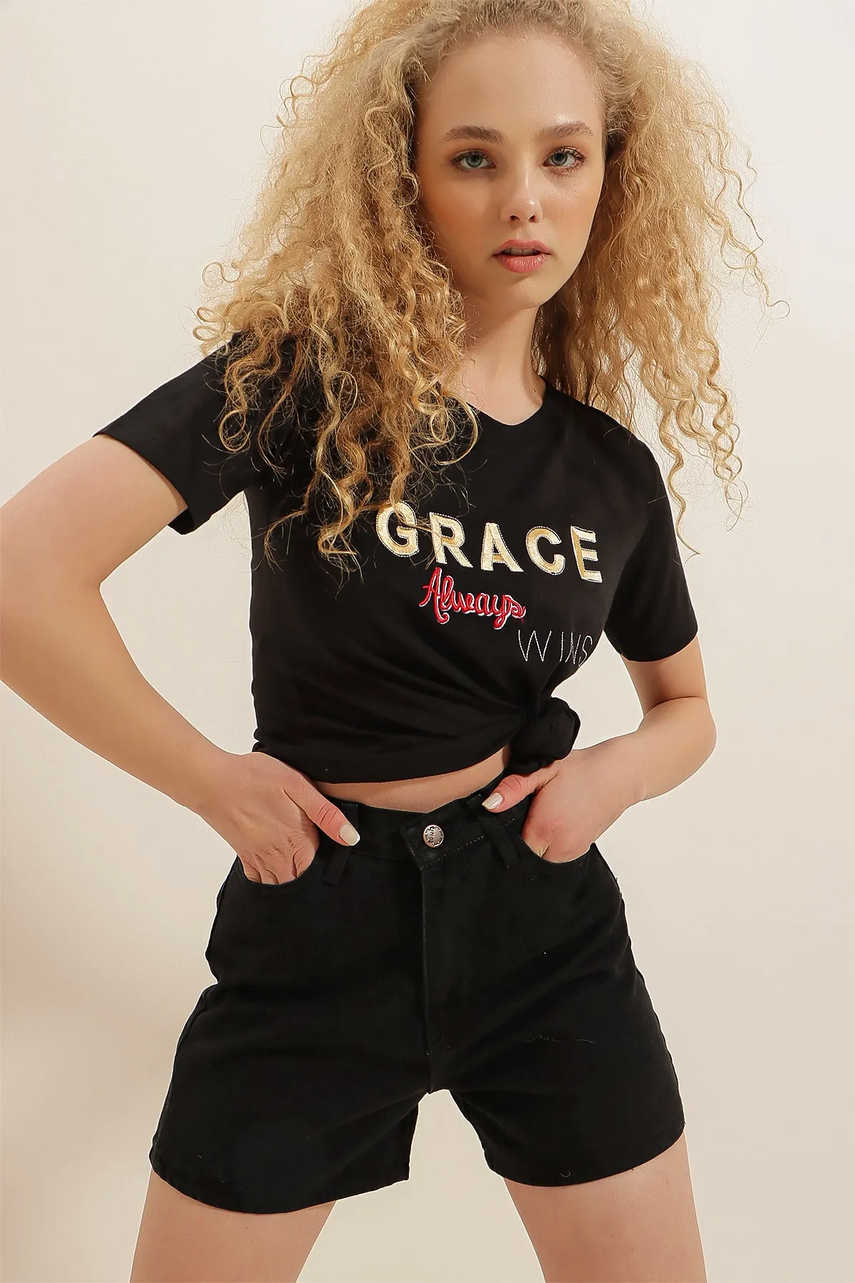 Trend Alaçatı Stili  Shorts - Schwarz - Hoher Bund