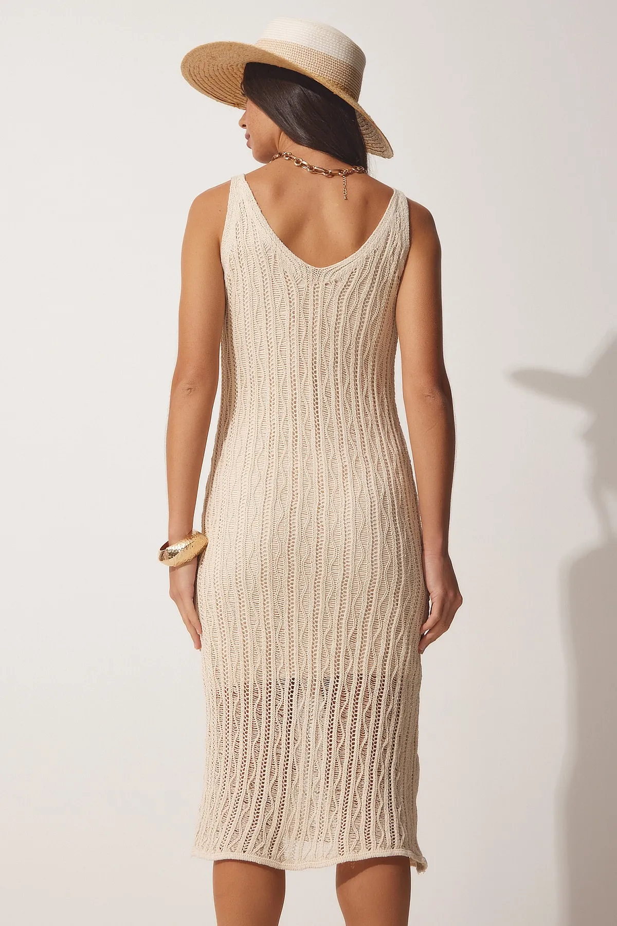 Happiness İstanbul  Cremefarbenes, durchbrochenes Sommerstrickkleid mit Trägern für Damen NF00064