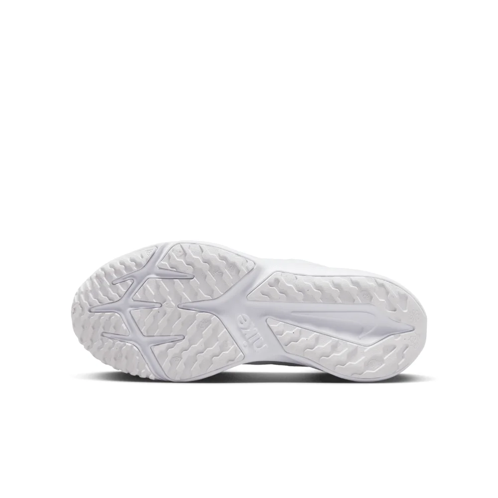 Nike Star Runner 4 DX7615-100 / weiss