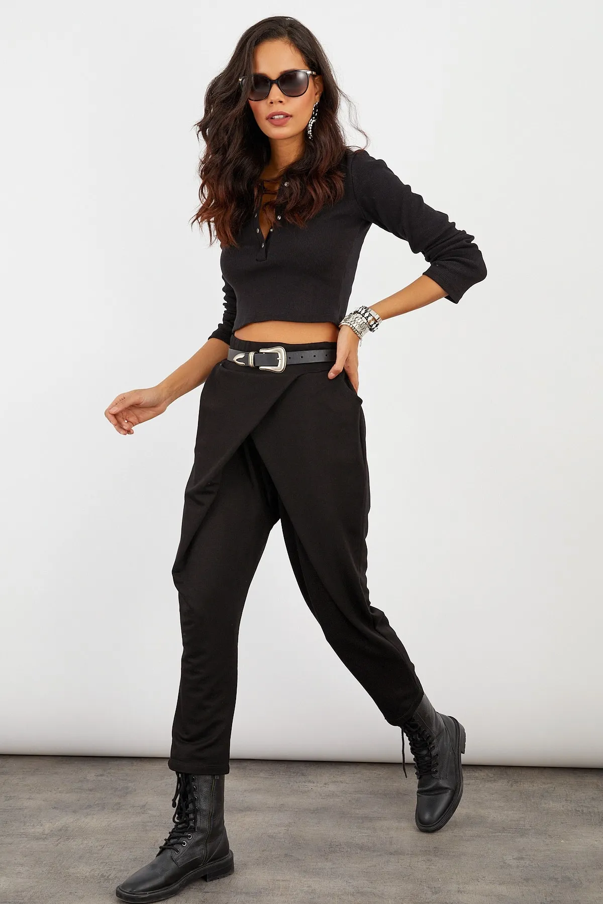 Cool & Sexy  Damen-Shalwar mit eingewickelter Tasche in Schwarz BK1336