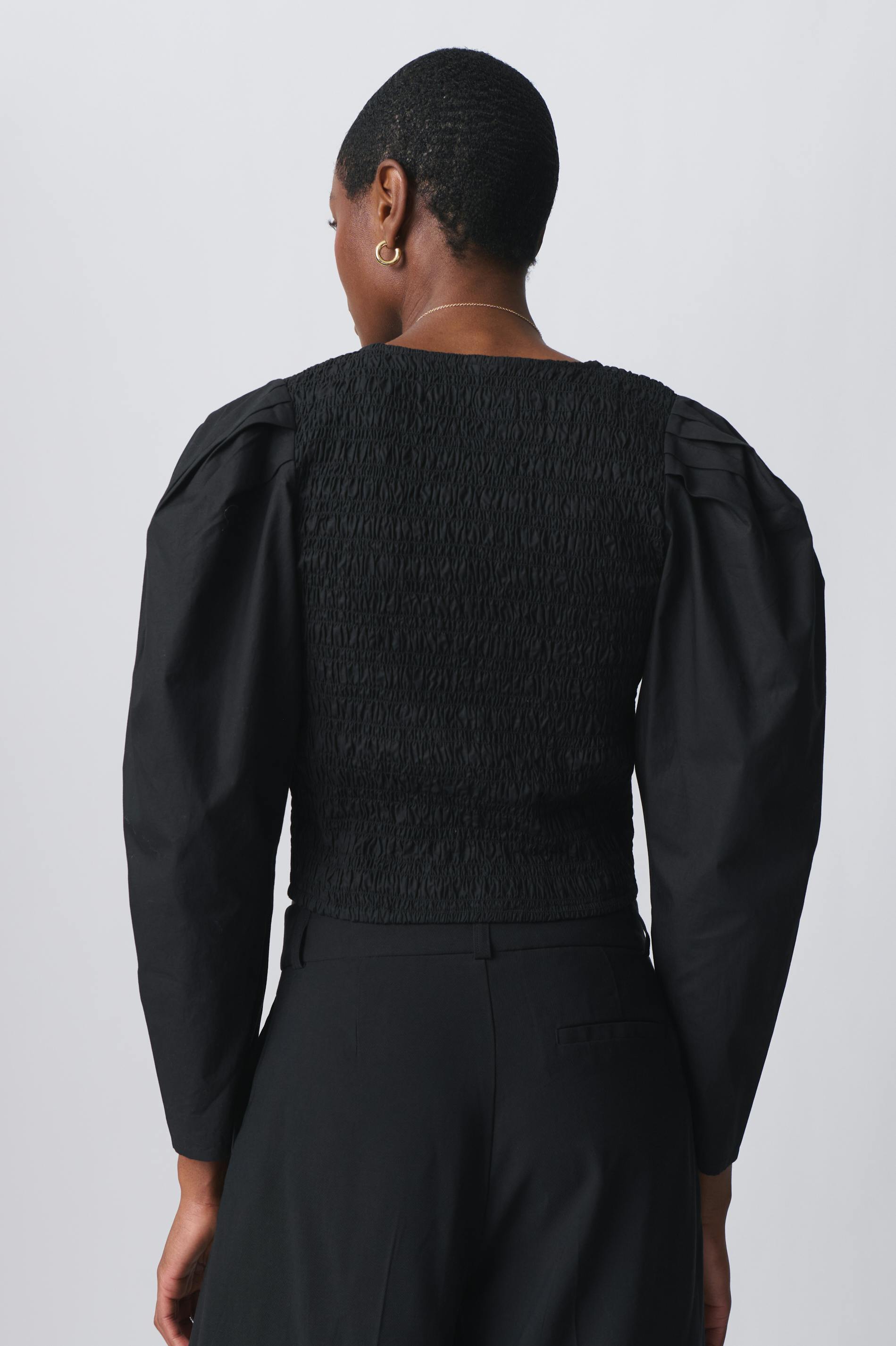 Puff sleeve blouse