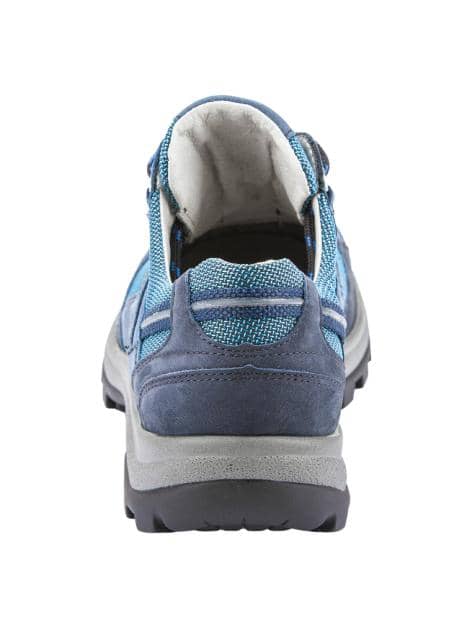 Halbschuhe