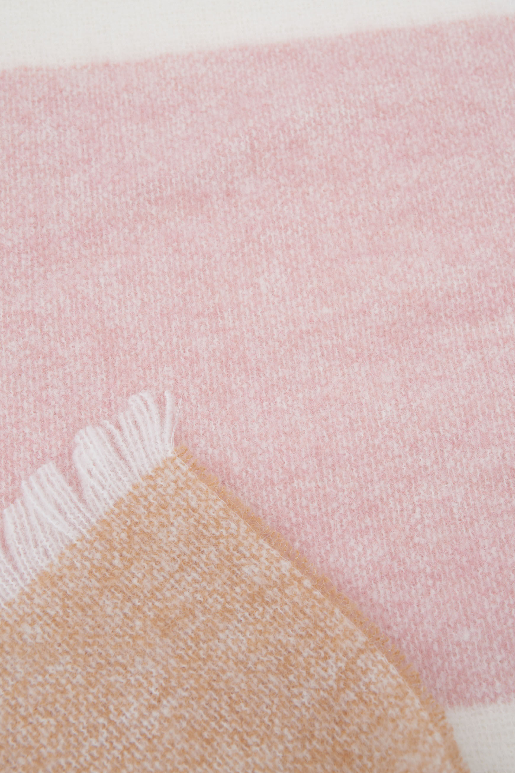 echarpe kera rose clair femme