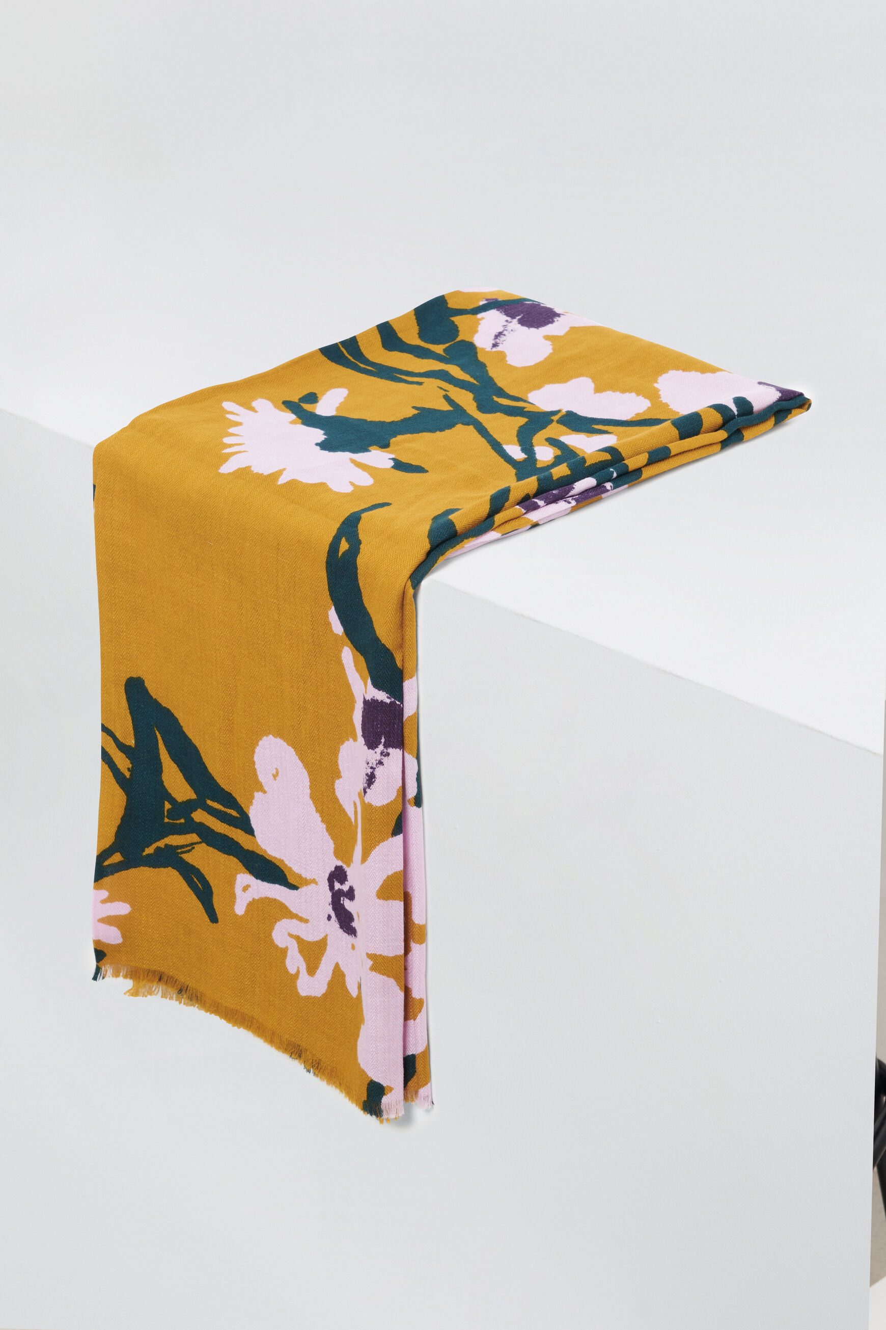 foulard victoria jaune fonce femme