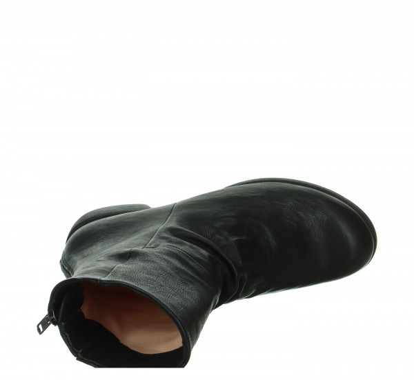 AGRAT Stiefelette - Schwarz
