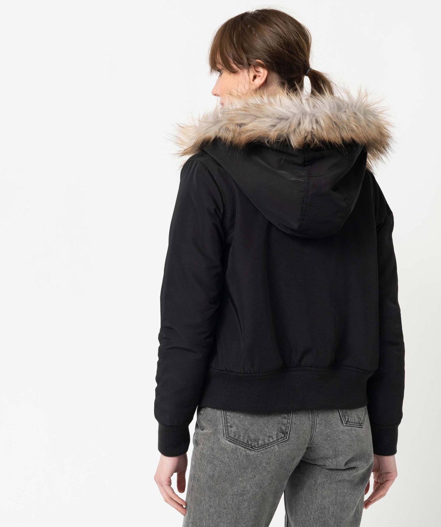 Blouson femme à capuche avec doublure chaude noir | GEMO
