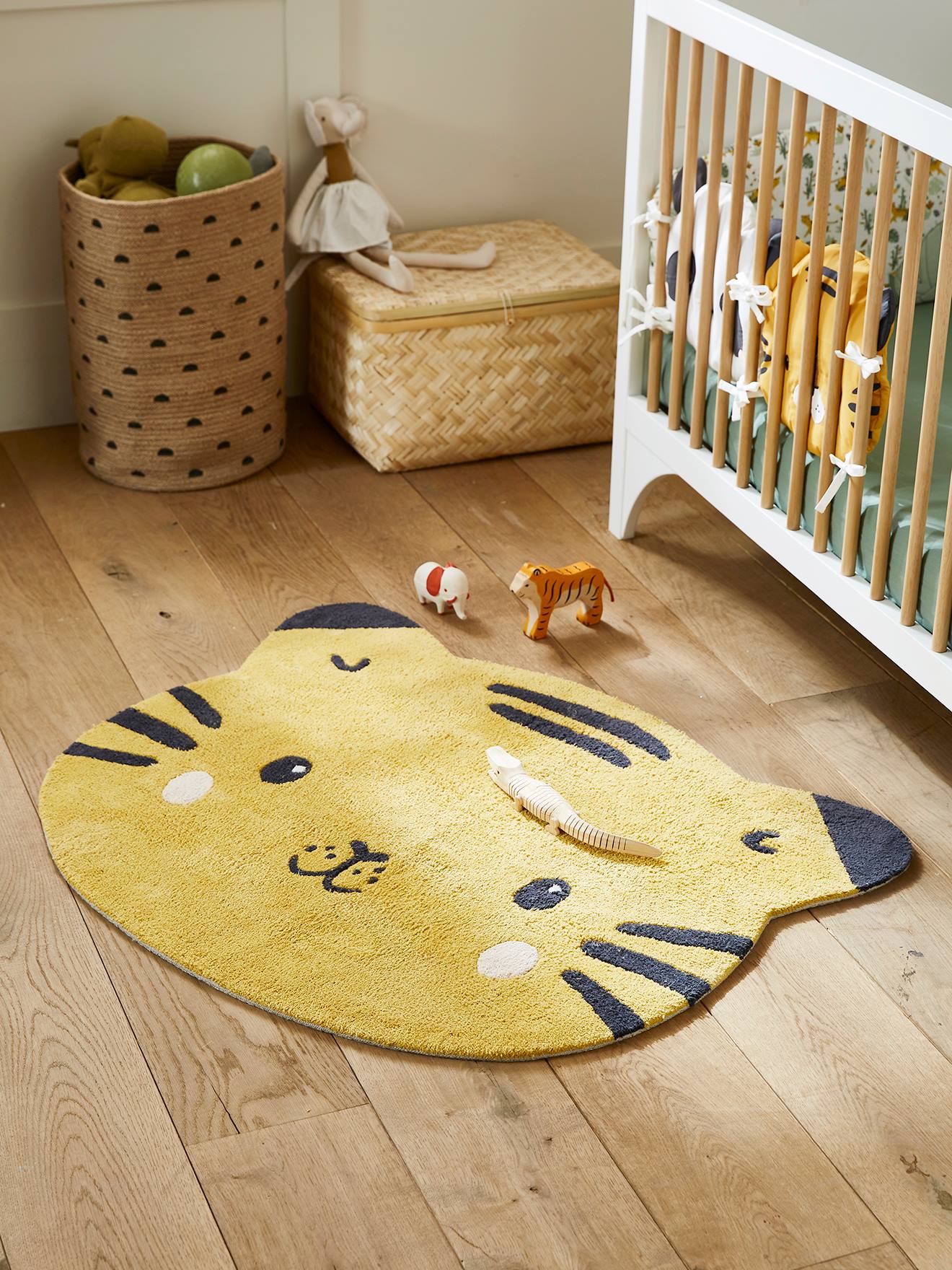 Vertbaudet Kinderzimmer Tiger-Teppich PANDAFREUNDE - senfgelb
