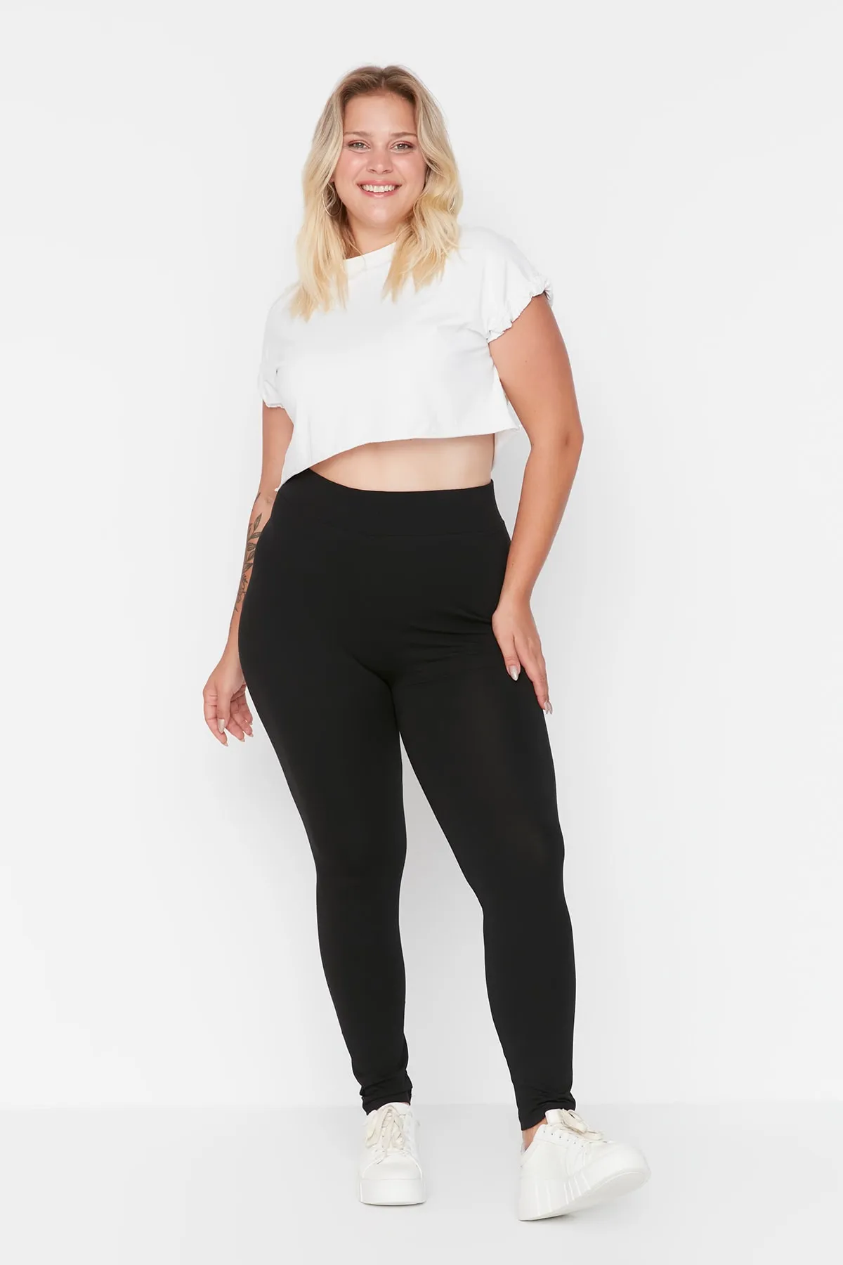 Trendyol Curve  Schwarz-braune 2er-Pack Strickstrumpfhosen TBSSS22TA0057