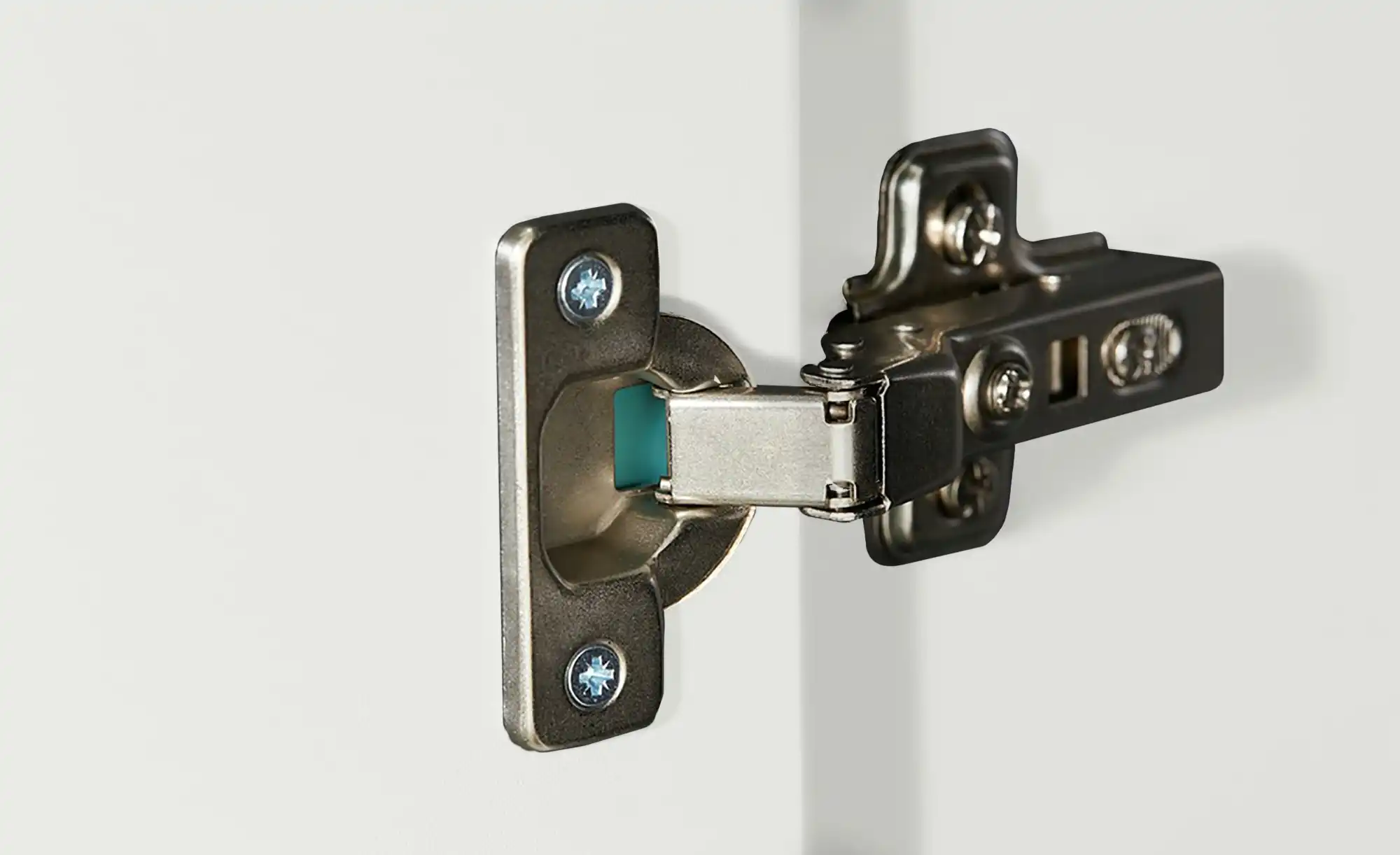 Spiegelschrank