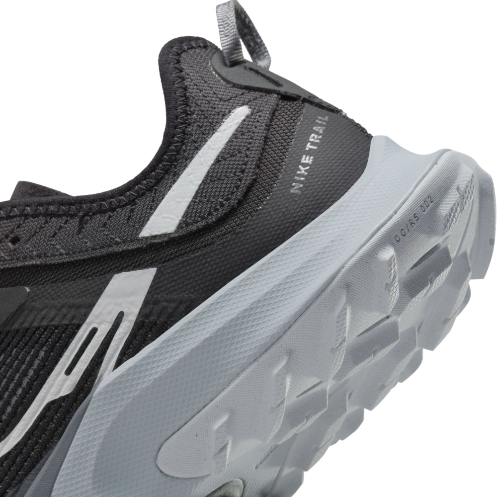 Nike Air Zoom Terra Kiger 8 DH0654-001 / schwarz