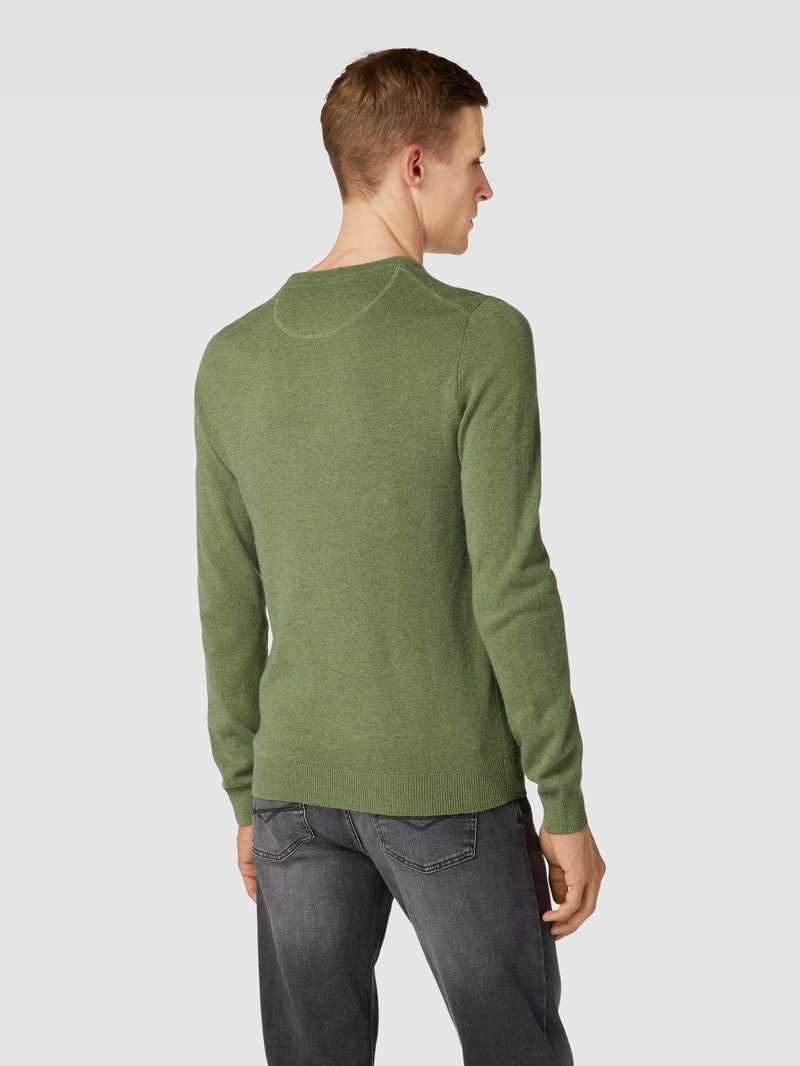 Strickpullover in melierter Optik in schilf meliert