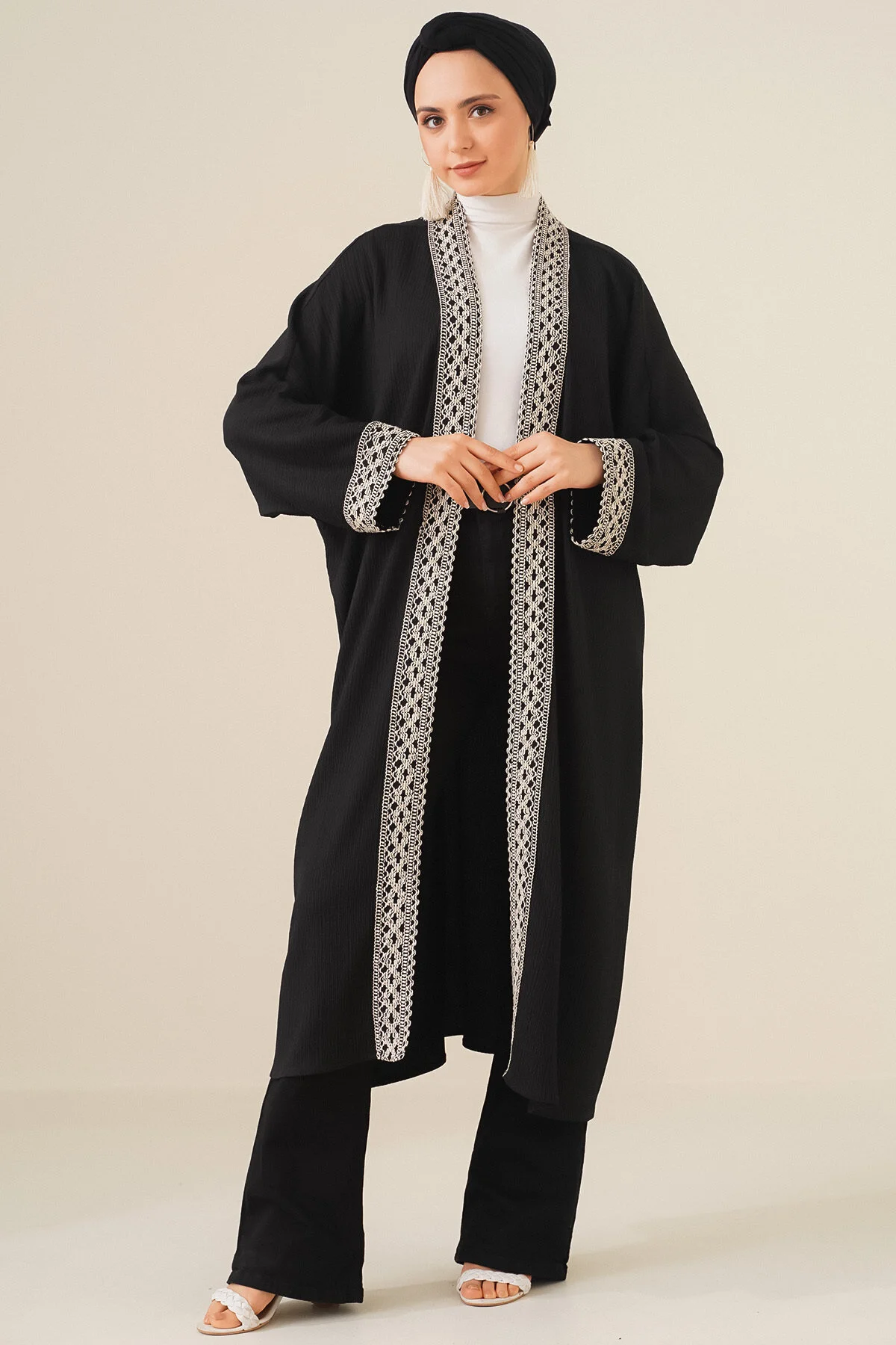Bigdart  5865 Langer Kimono aus besticktem Strick – Schwarz
