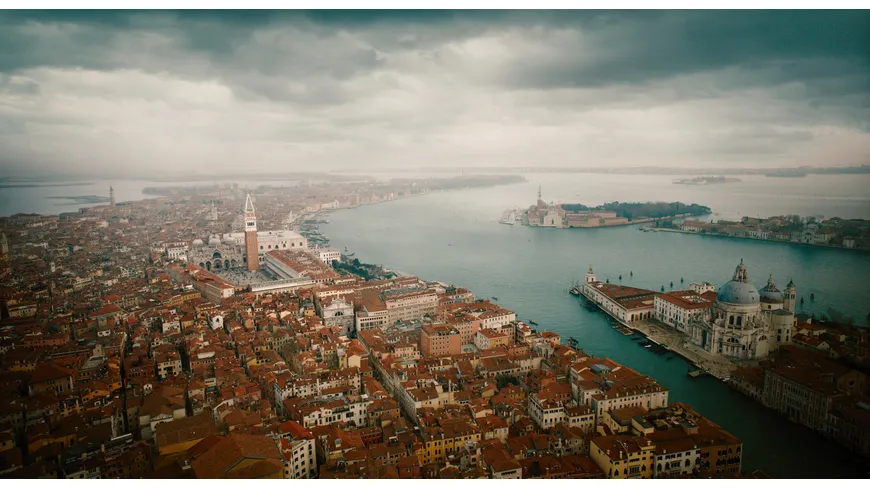 A Haunting in Venice