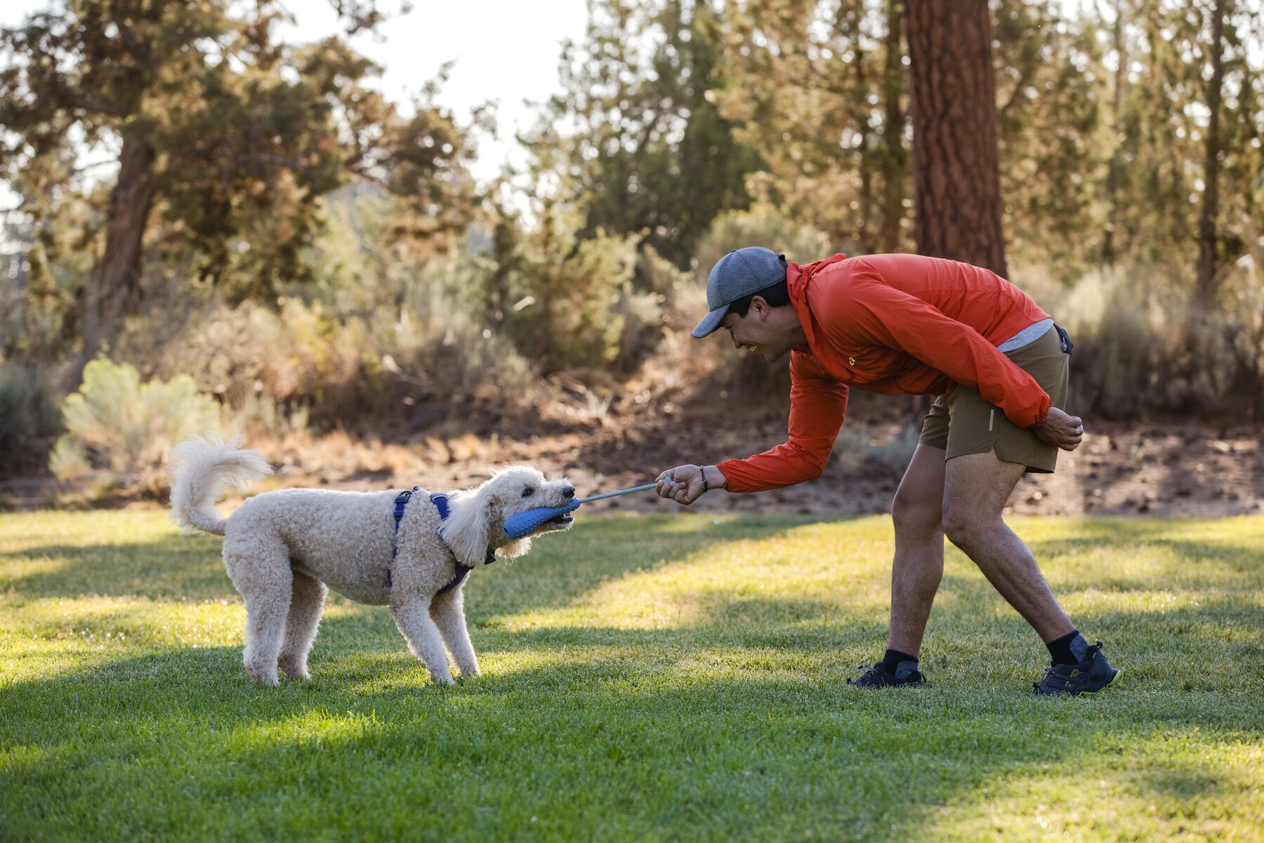 Ruffwear Frisbees & Wurfspielzeug Ruffwear Gourdo™ Spielzeug S grün
