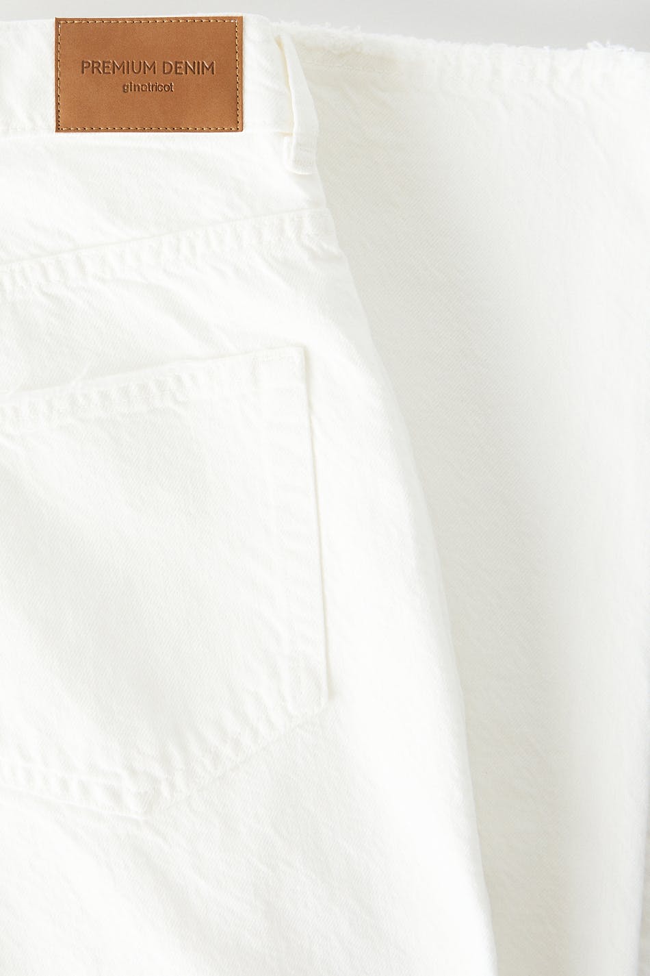 90s high waist jeans