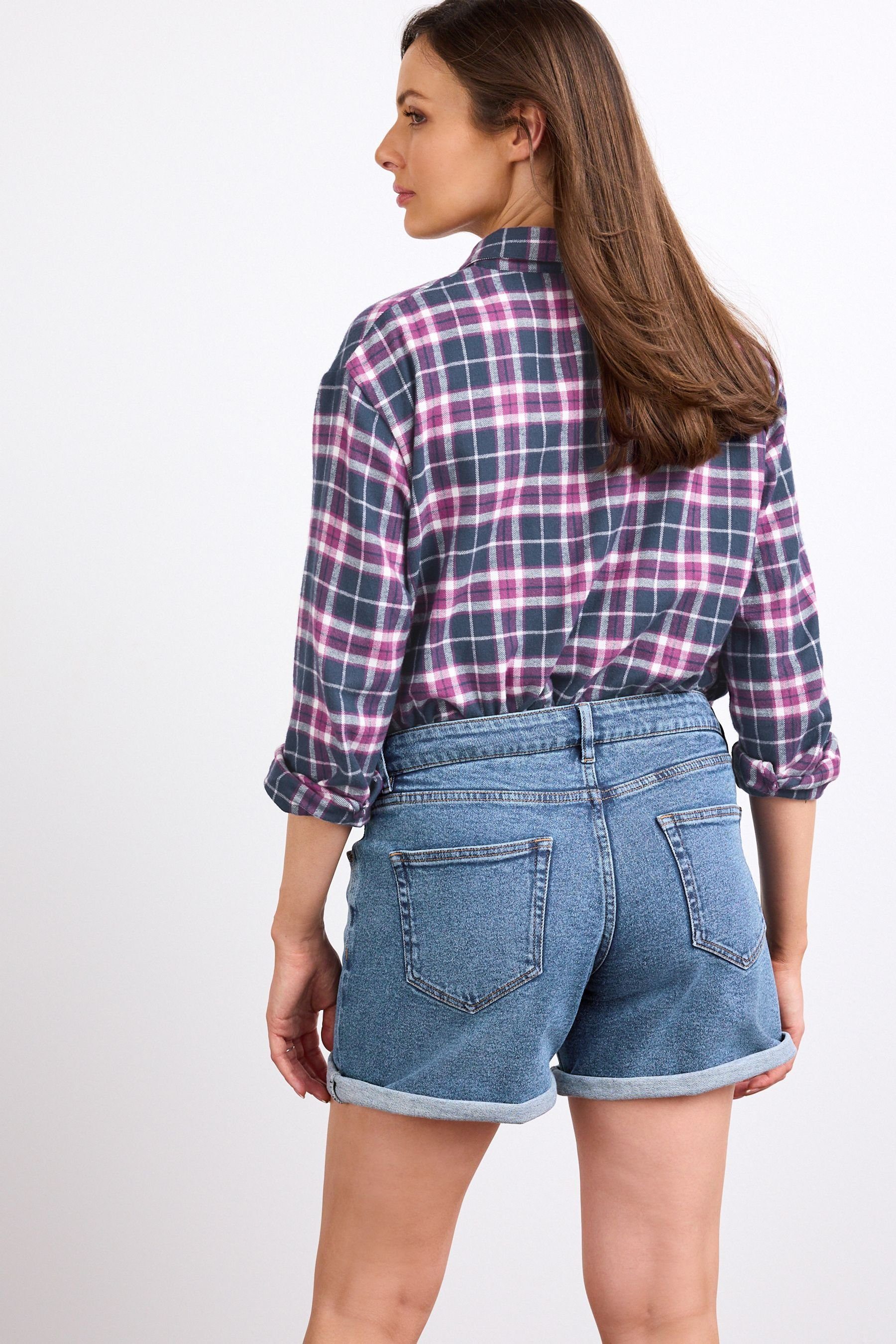 Next Umstandsshorts Jeansshorts im Mom-Style (Umstandsmode) (1-tlg)