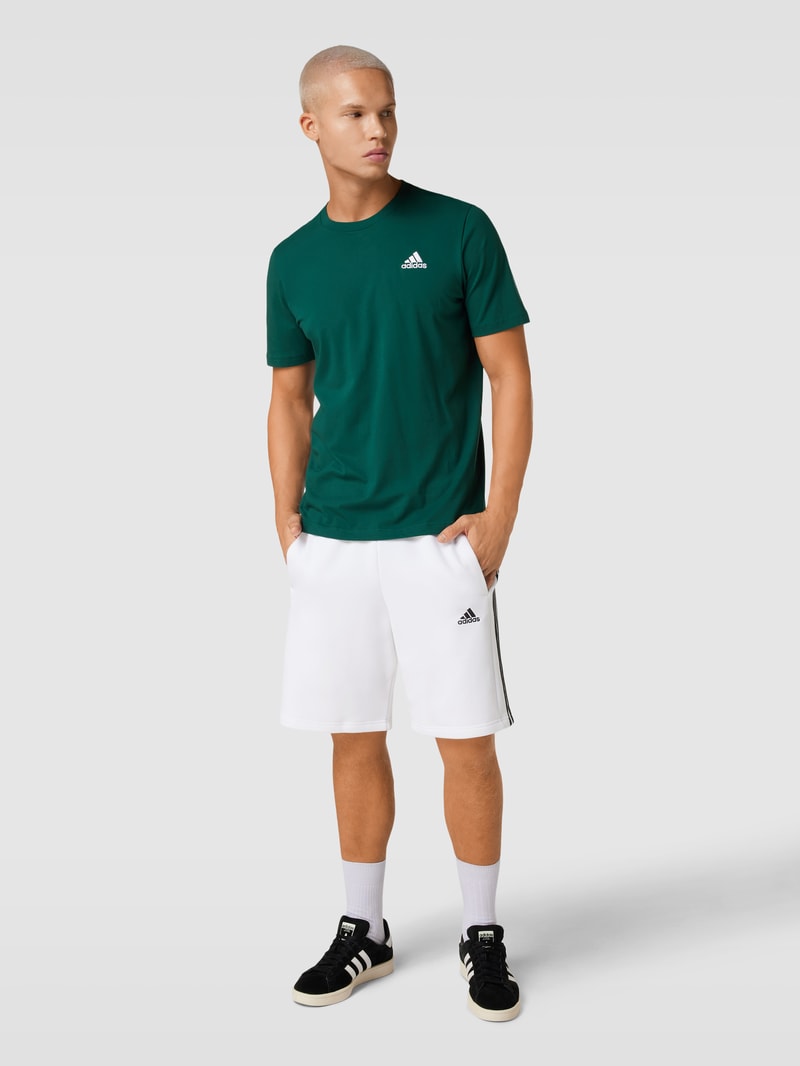 Shorts mit Label-Stitching in weiß