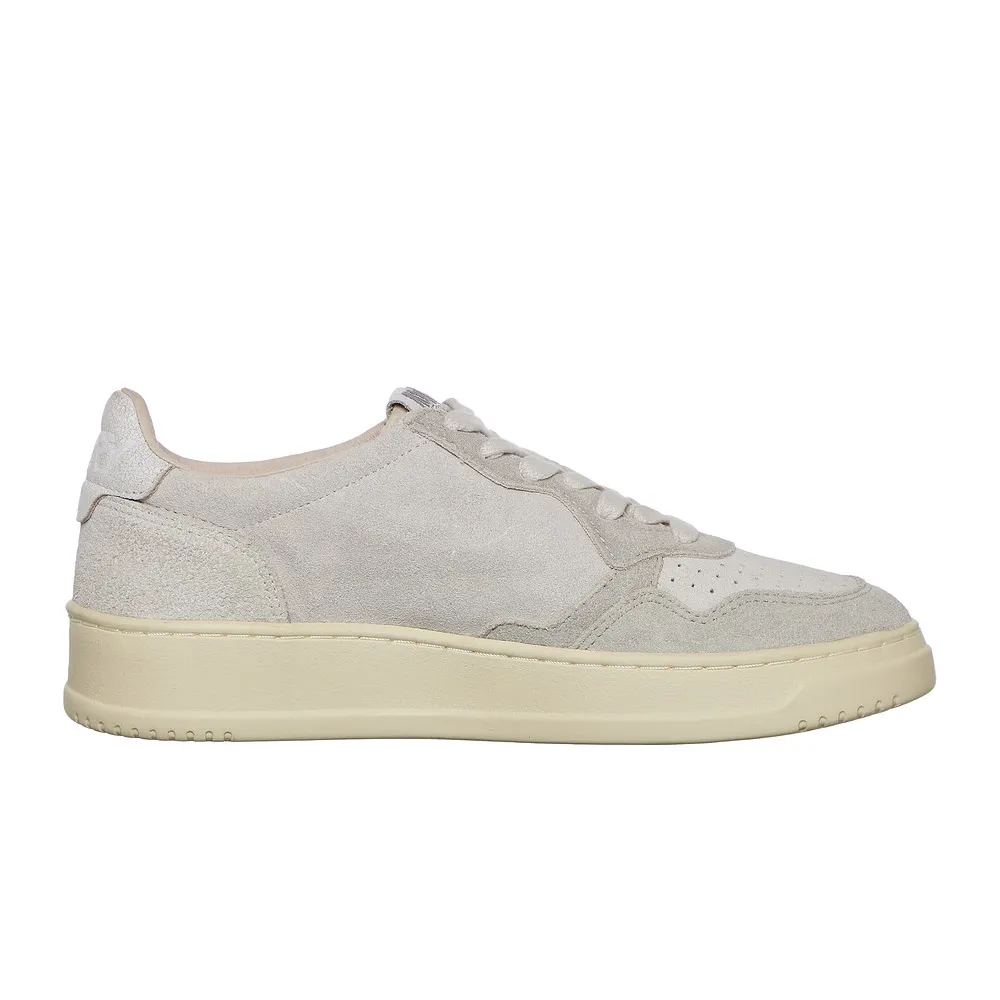 Autry Wmns Medalist Low AULWXS10 / weiss