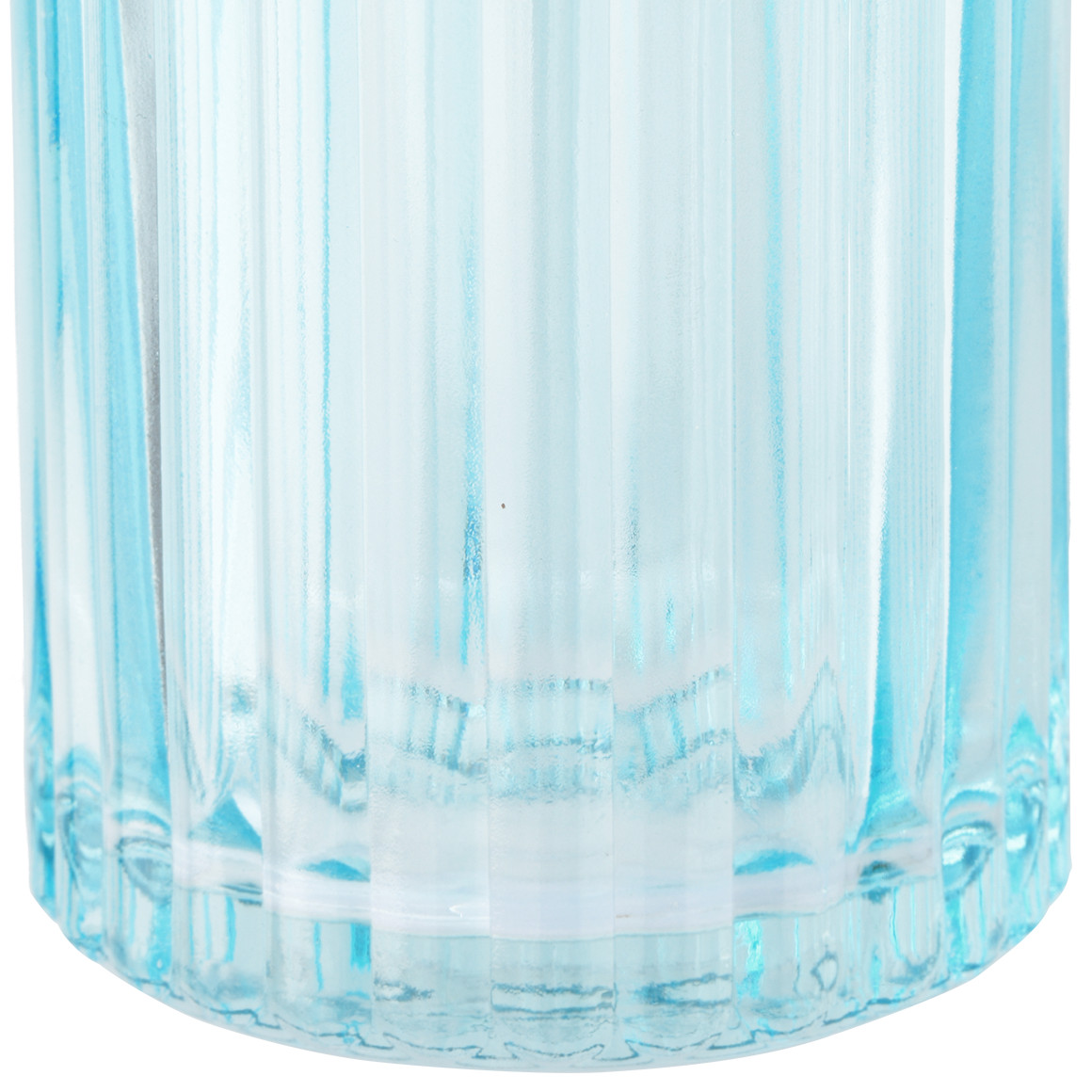 Teelichthalter in geriffelter Optik
