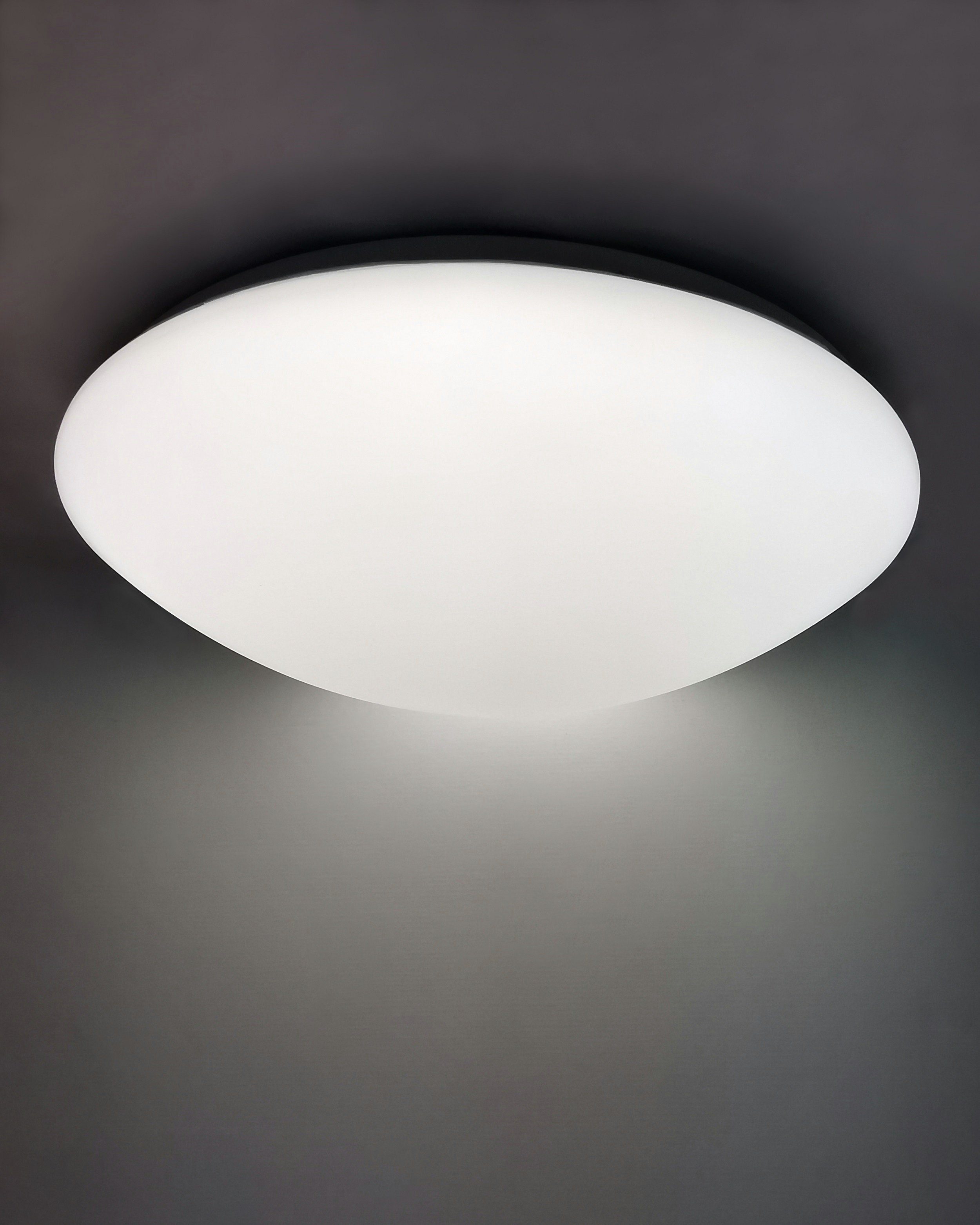 TRANGO LED Deckenleuchte, CCT, 3105 Modern IP44 LED Deckenstrahler 43cm Ø mit CCT Farbtemperatur-Steuerung (durch ON/OFF Lichtschalter) Lichtfarbe 3000K I 4000K I 6000K in Rund *NOAH* inkl. 1x 20 Watt LED Modul - weißes Acryl Lampenschirm, warmweiß,