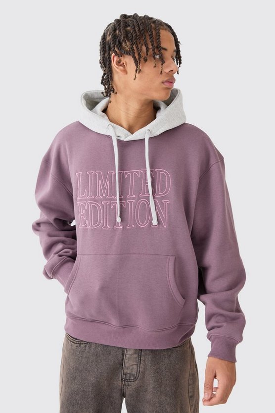 Kastiger Oversize Hoodie mit 3D Stickerei