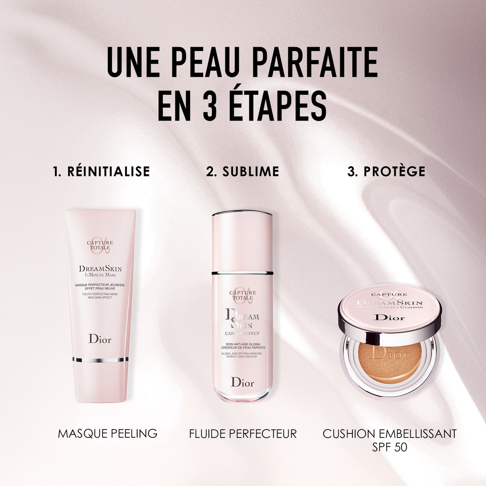 DIOR Capture Dreamskin¤Moist & Perfect Cushio n SPF 50 - PA+++ Unifie & Protège