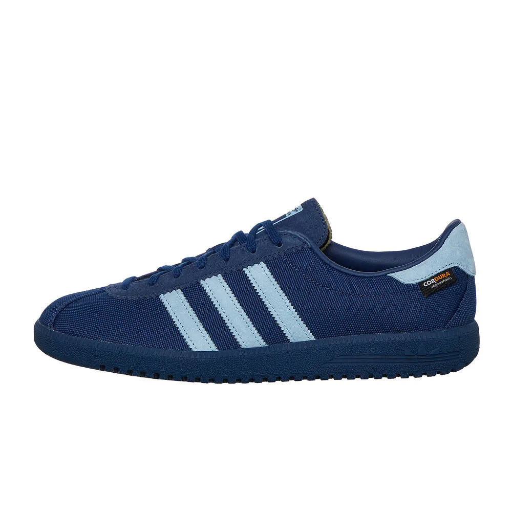 adidas Bermuda Cordura IG6185 / blau