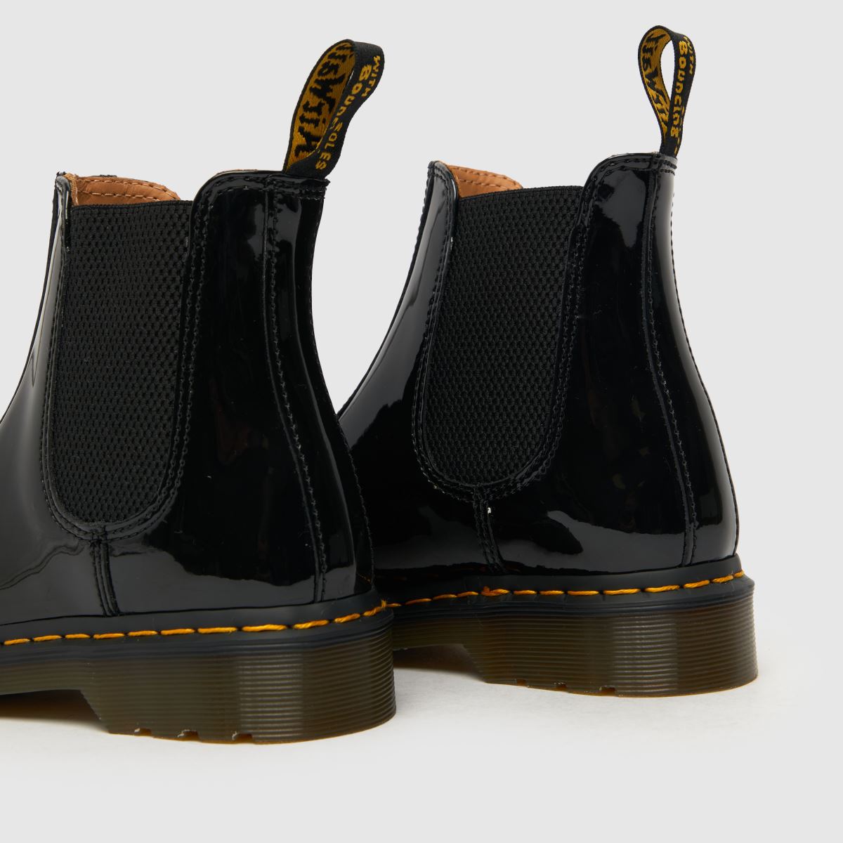 Dr. Martens 2976 fekete chelsea csizma