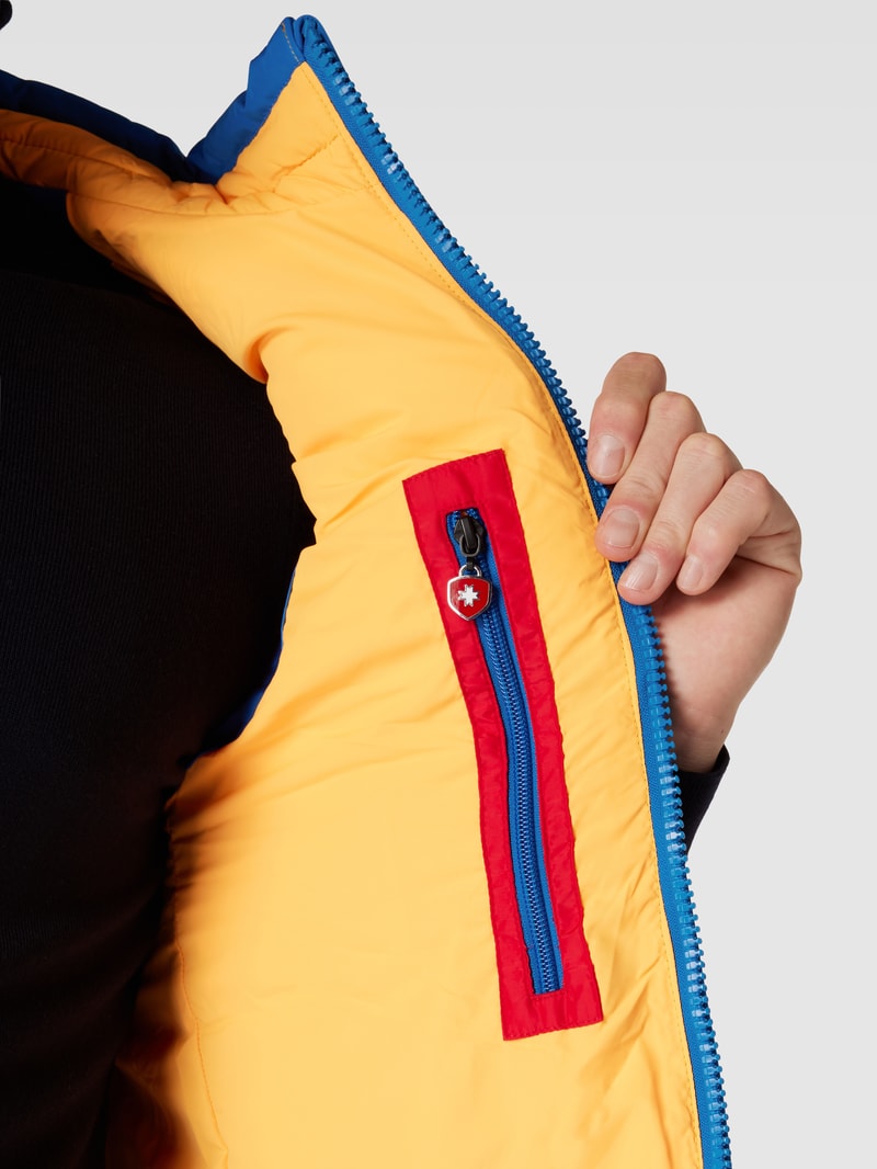Steppweste mit Label-Applikation Modell 'SNOWDOME VEST' in royalblau
