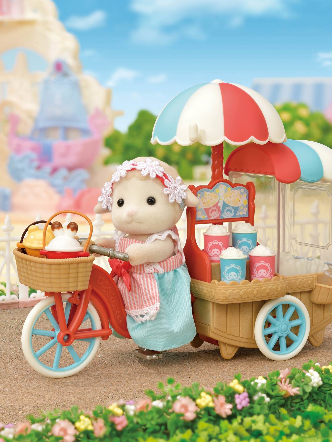 La maman mouton et son stand de popcorn SYLVANIAN FAMILIES blanc
