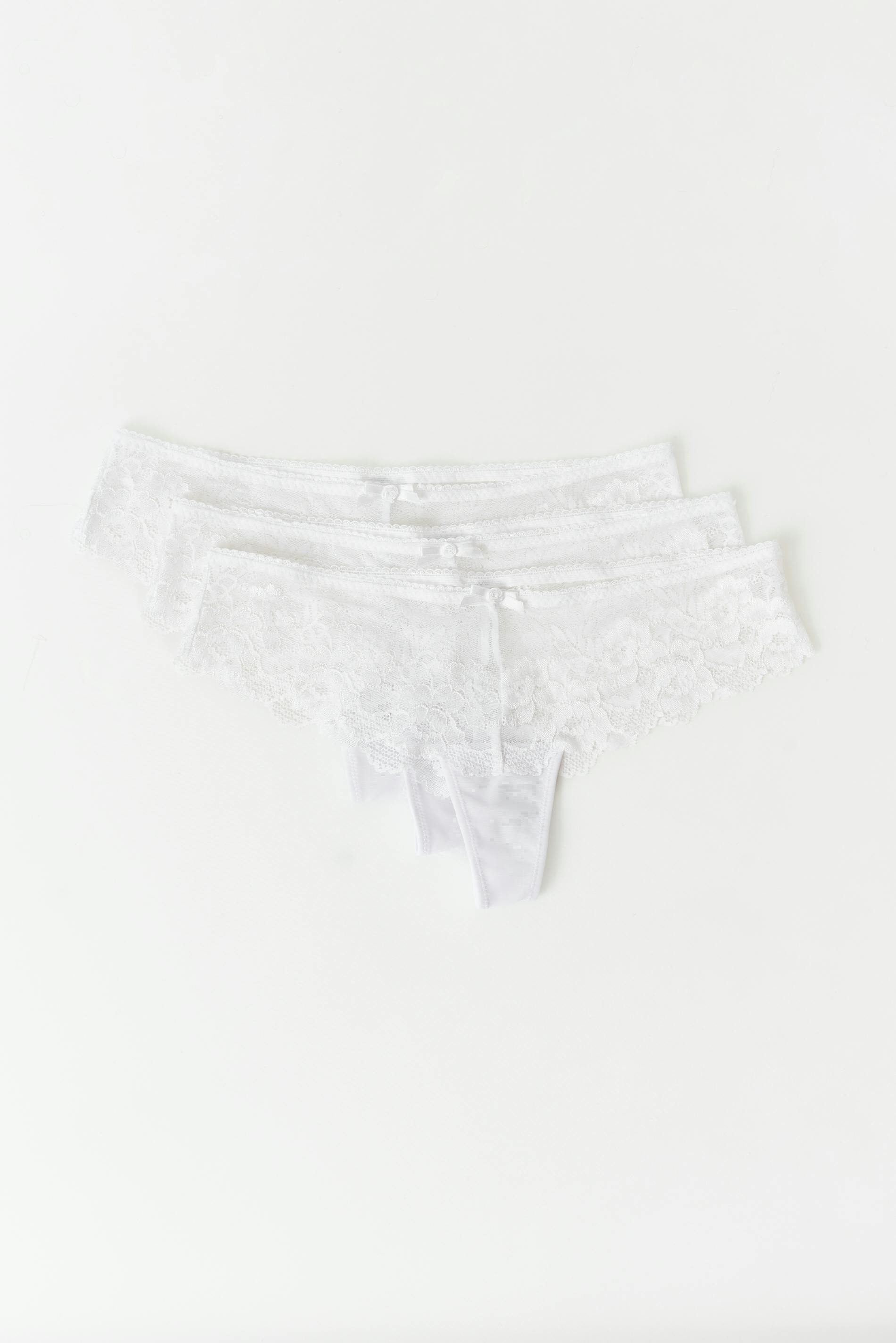 3-pack lace string