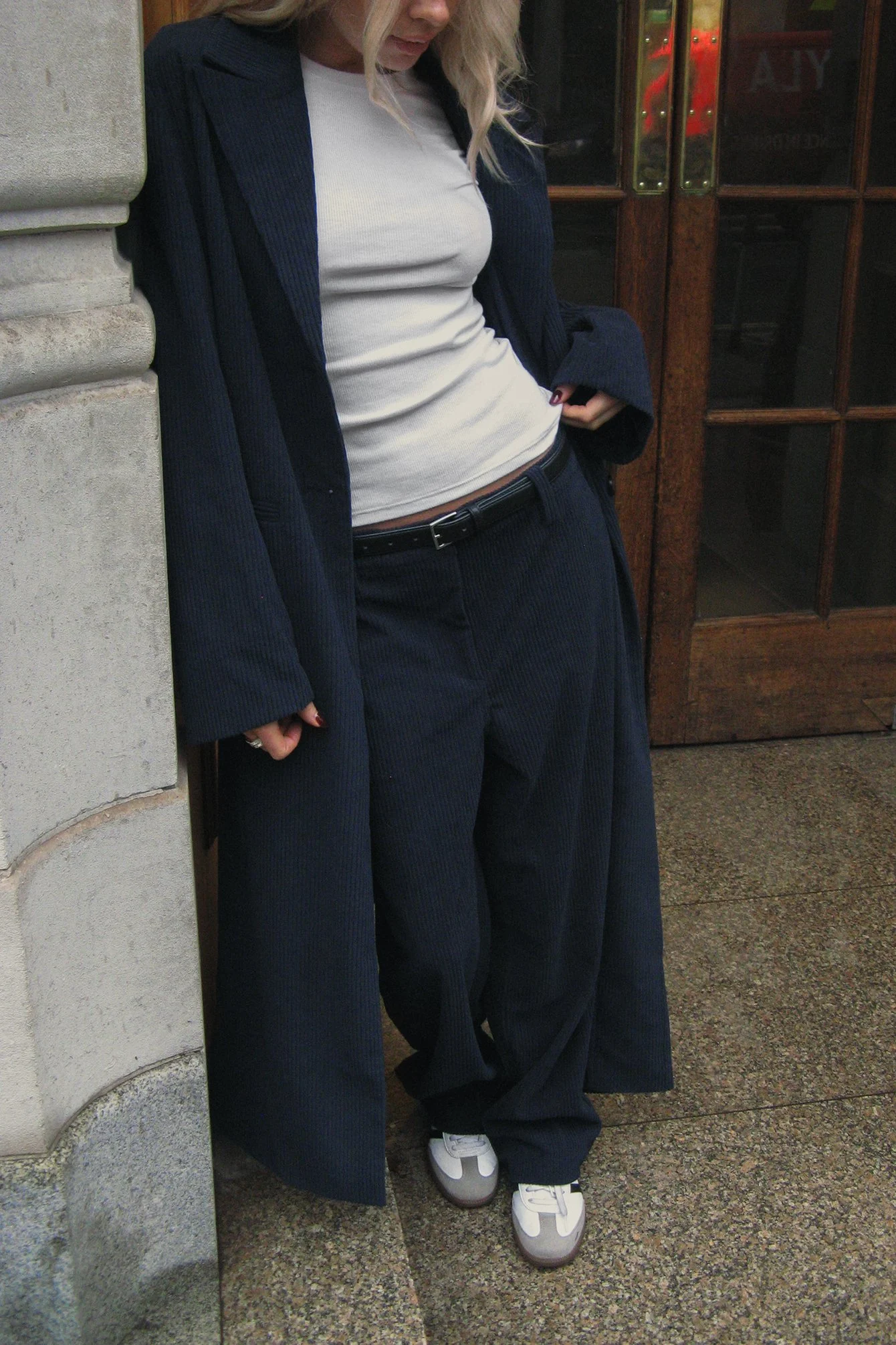 Cordhose mit mittelhoher Taille