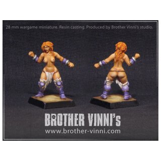 Female Prisoner (28 mm)