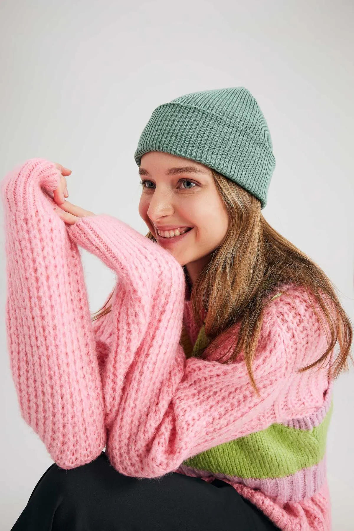 DeFacto  Basic-Strick-Baskenmütze für Damen