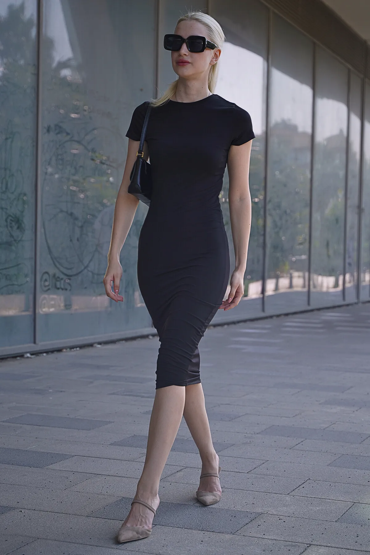 Madmext  Schwarzes Basic-Halbfischer-Langkleid Mg1712