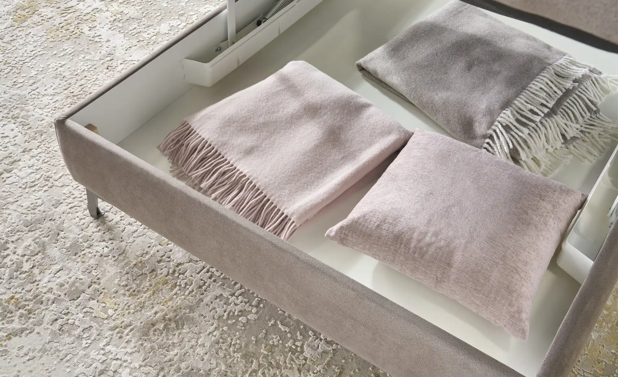 medium Ecksofa Planova II