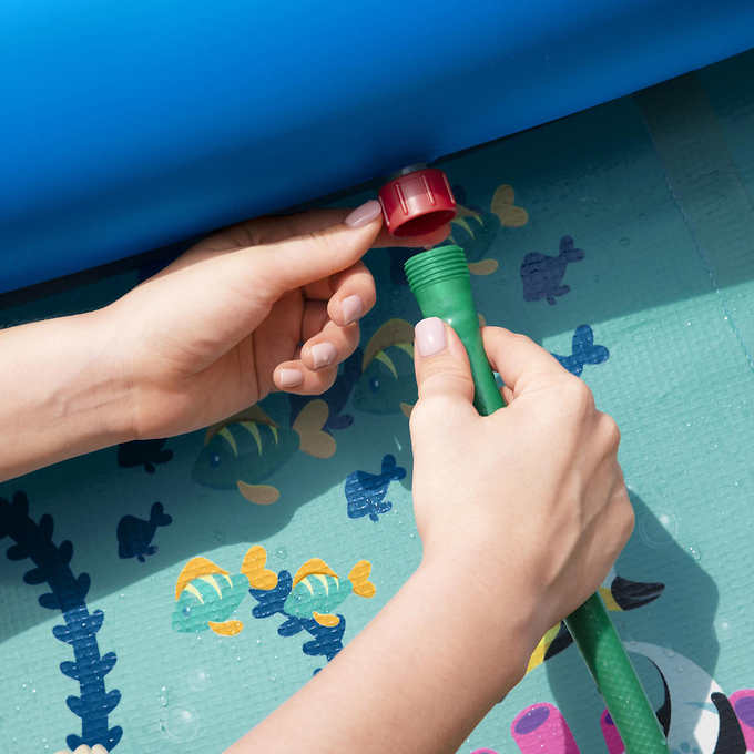 H2OGO! Underwater Oasis Spray Pool