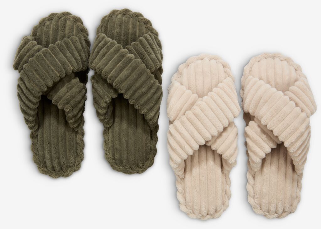 Chinelos SELJA SELJA tamanho 35-42 asstd.