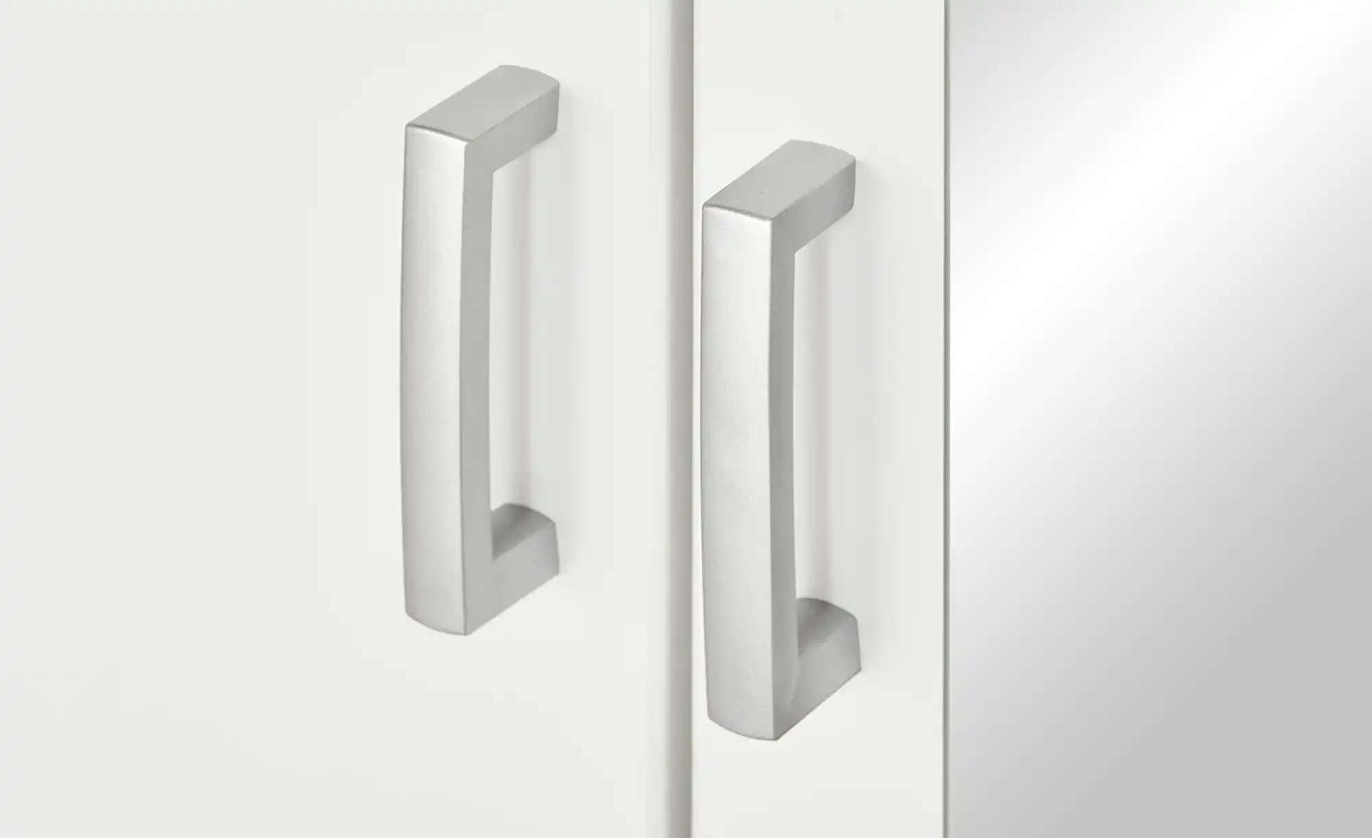 Drehtürenschrank