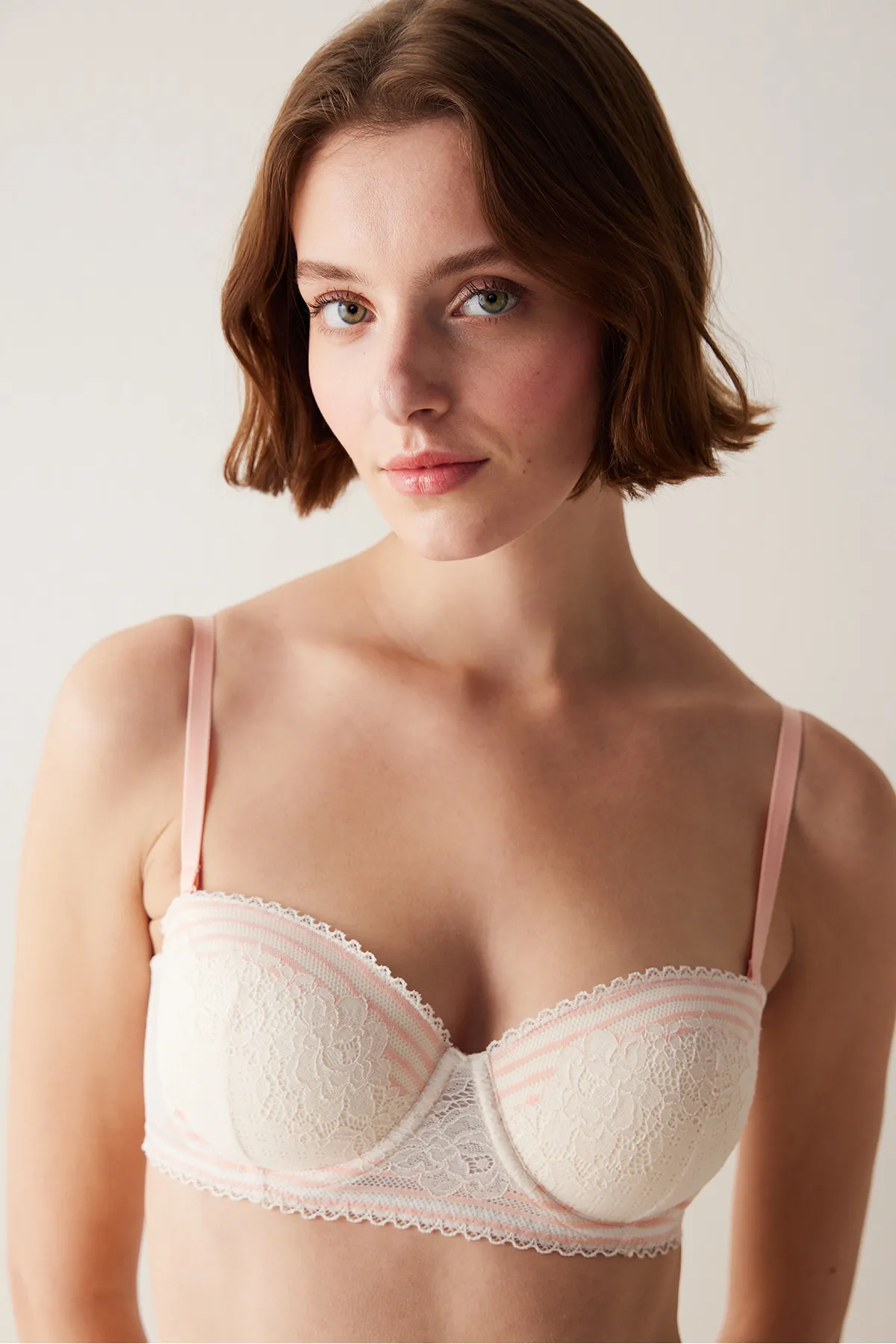 Penti  Bloom Lace Spitzen-BH in Ecru