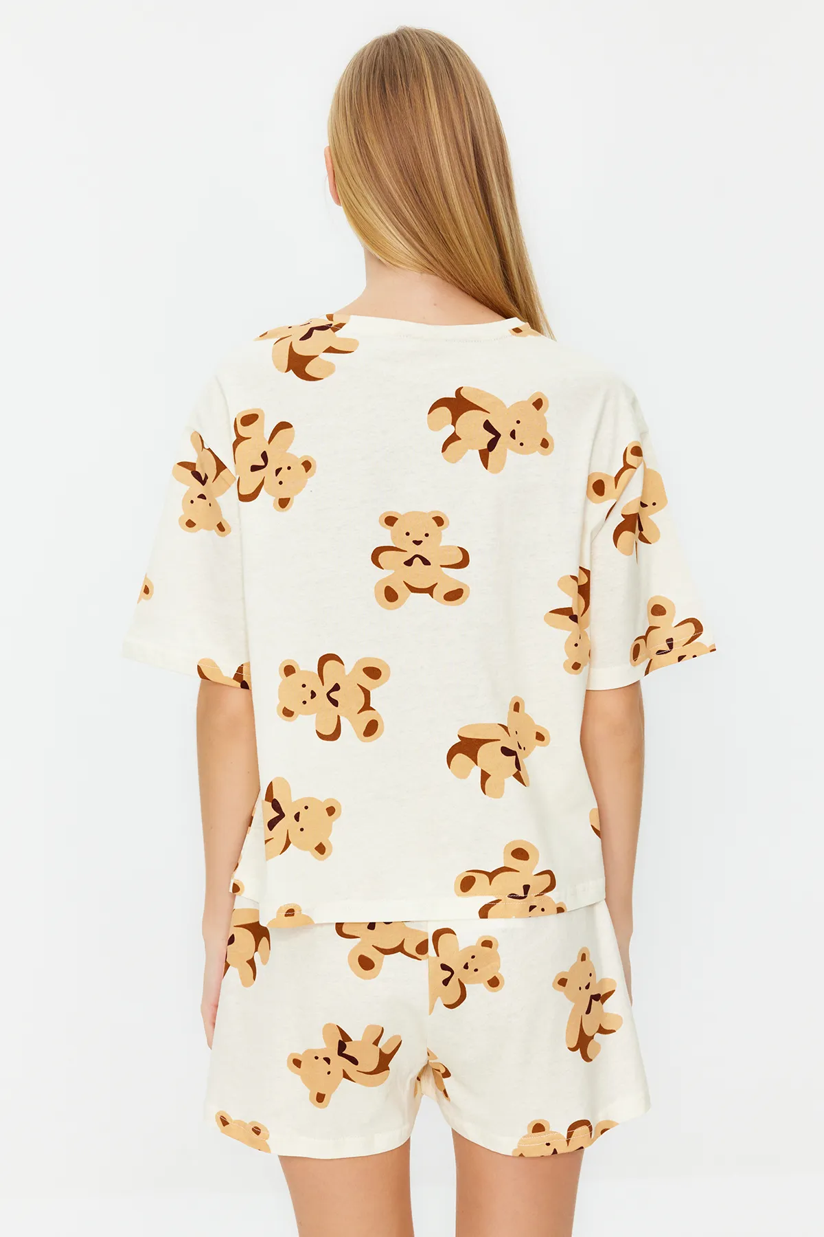 Trendyol Collection  Ecrufarbenes Strick-Pyjama-Set aus 100 % Baumwolle mit Teddybär-Muster THMSS24PT00000