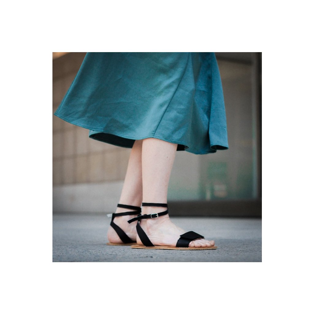 Angles Eryx Black Sandalen