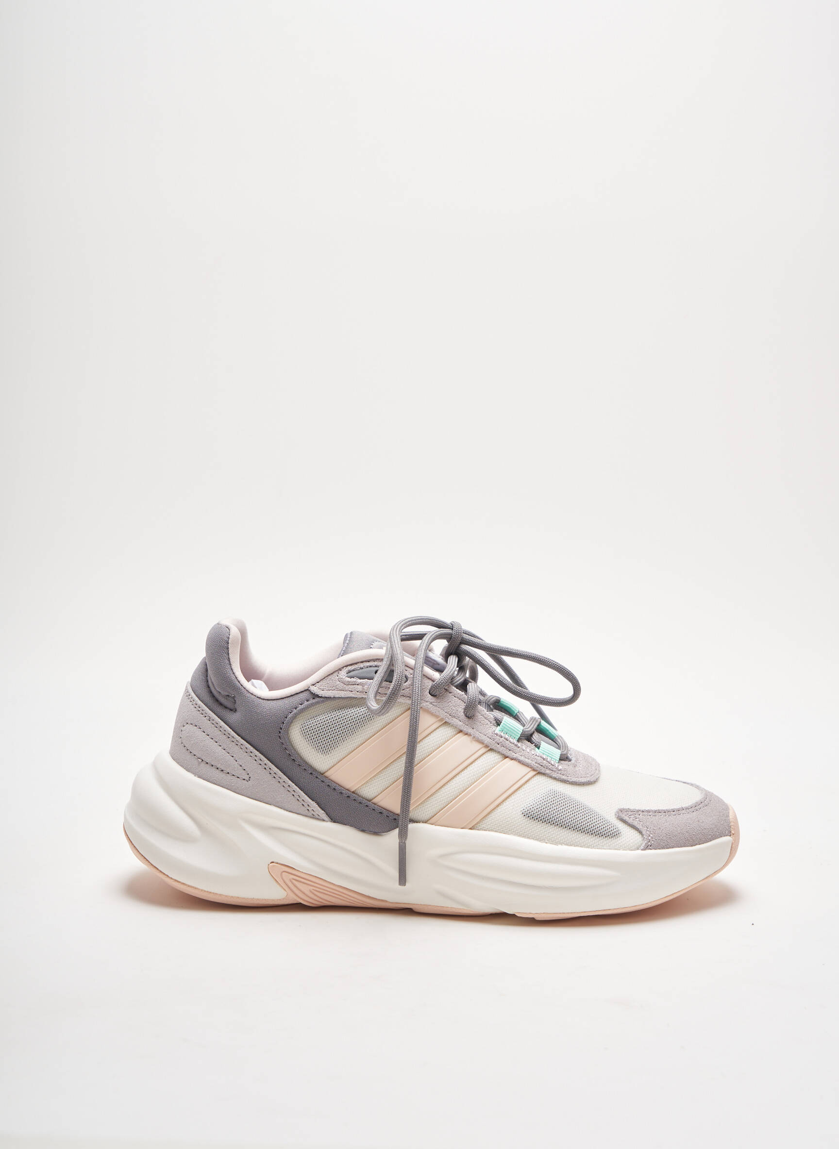 Adidas Baskets Femme couleur gris