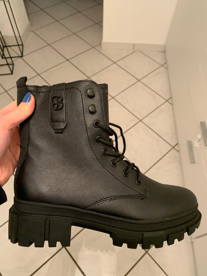s.Oliver Boots in Schwarz günstig kaufen 39